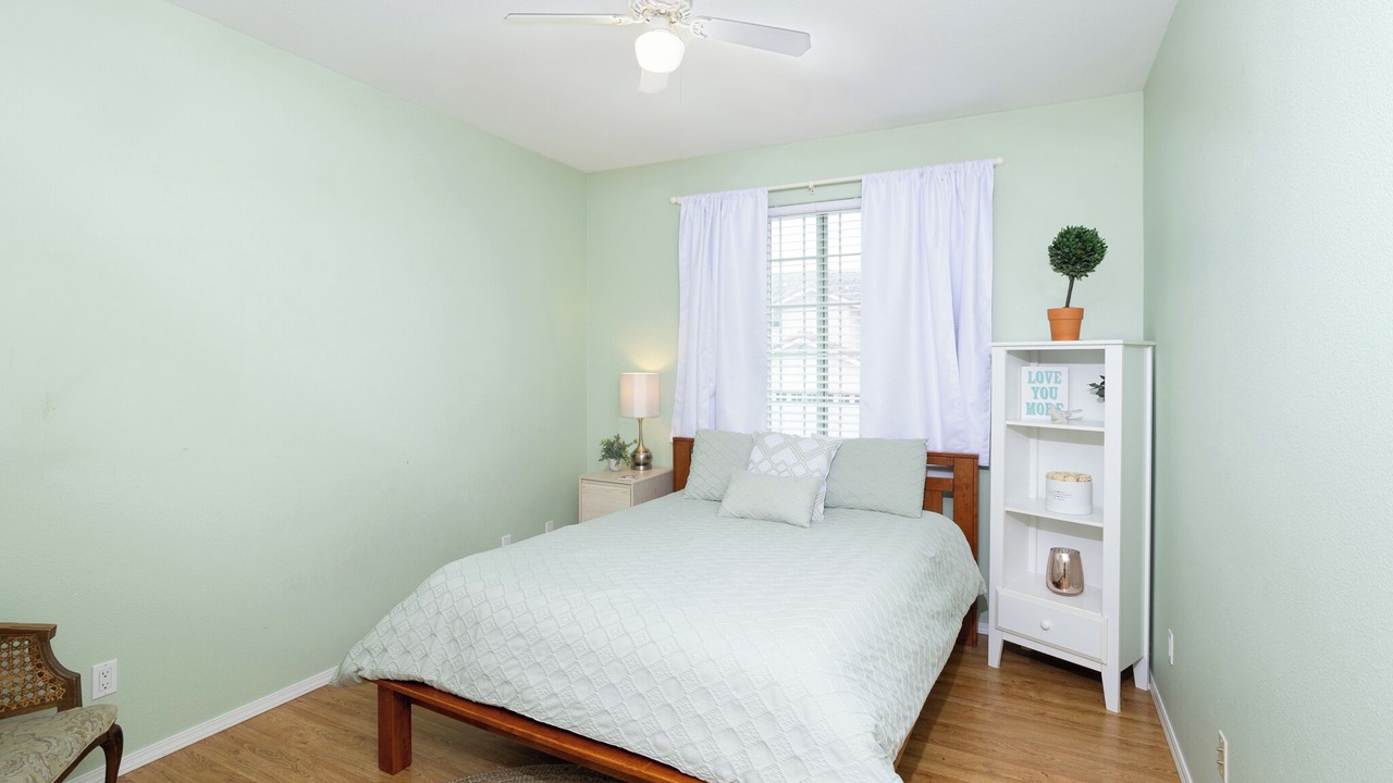 Photo of Bedroom in Oceano