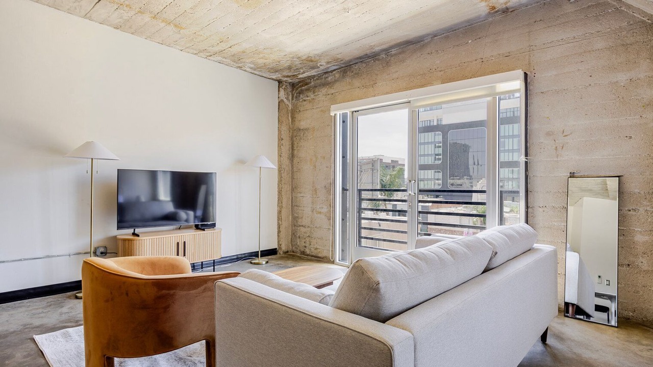 Photo of Livingroom in Hollywood