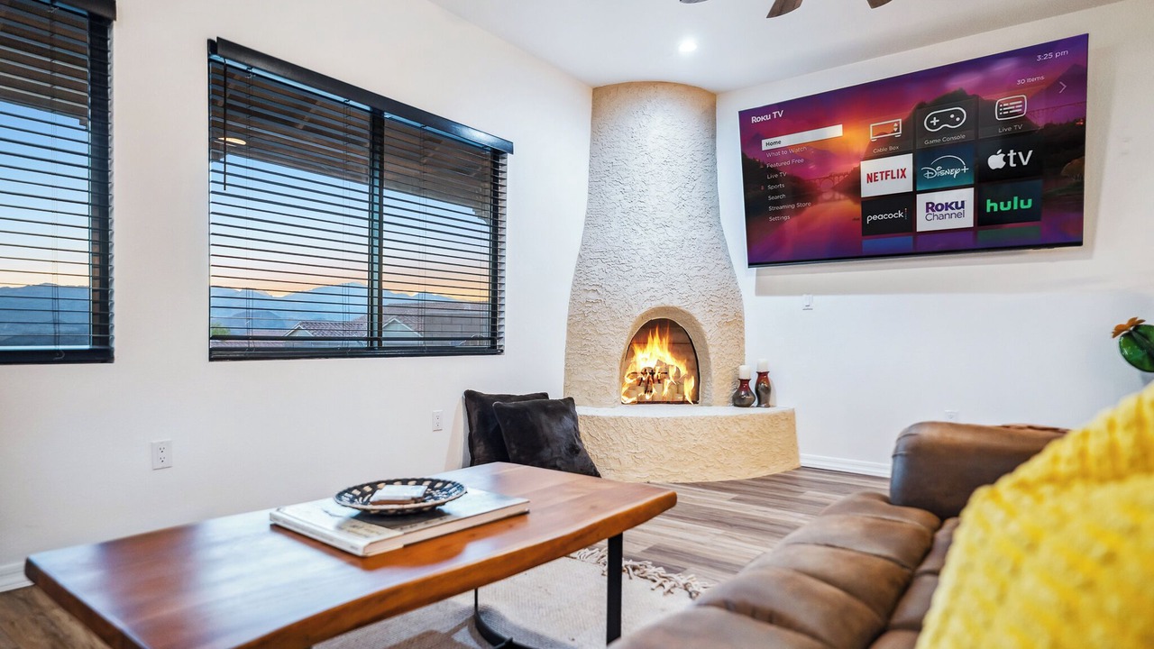 Photo of Livingroom in Sunridge Estates