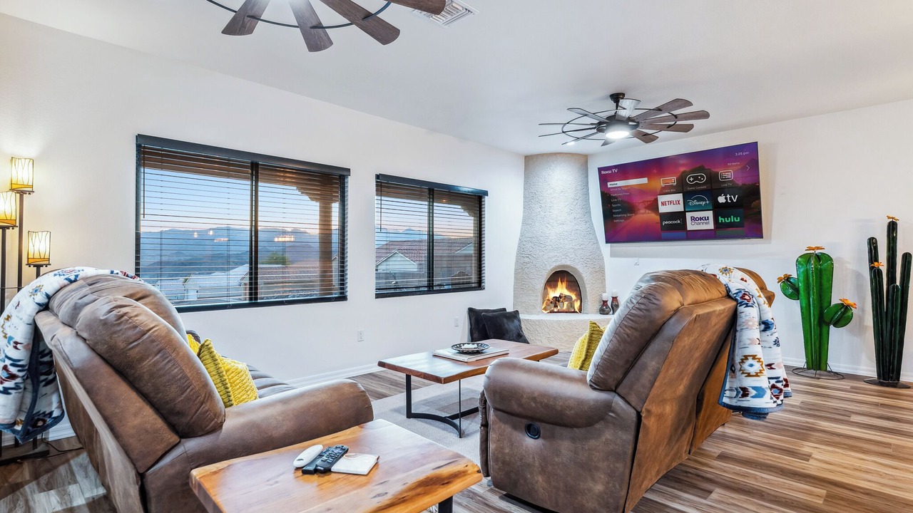 Photo of Livingroom in Sunridge Estates