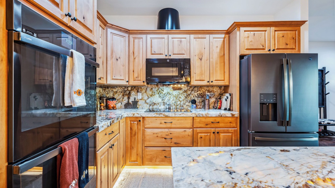Photo of Kitchen in Sunridge Estates
