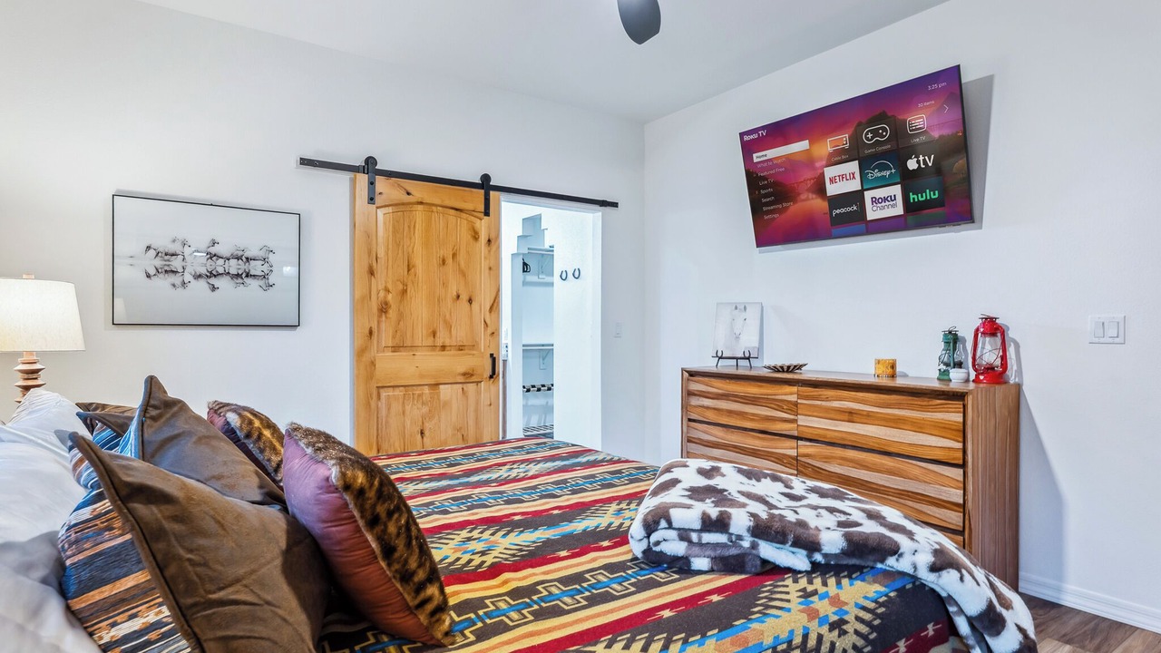 Photo of Bedroom in Sunridge Estates