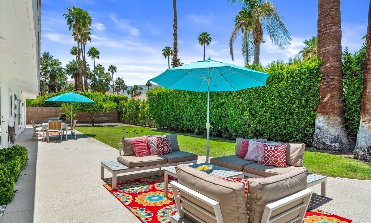 Photo of Patio Balcony in Araby