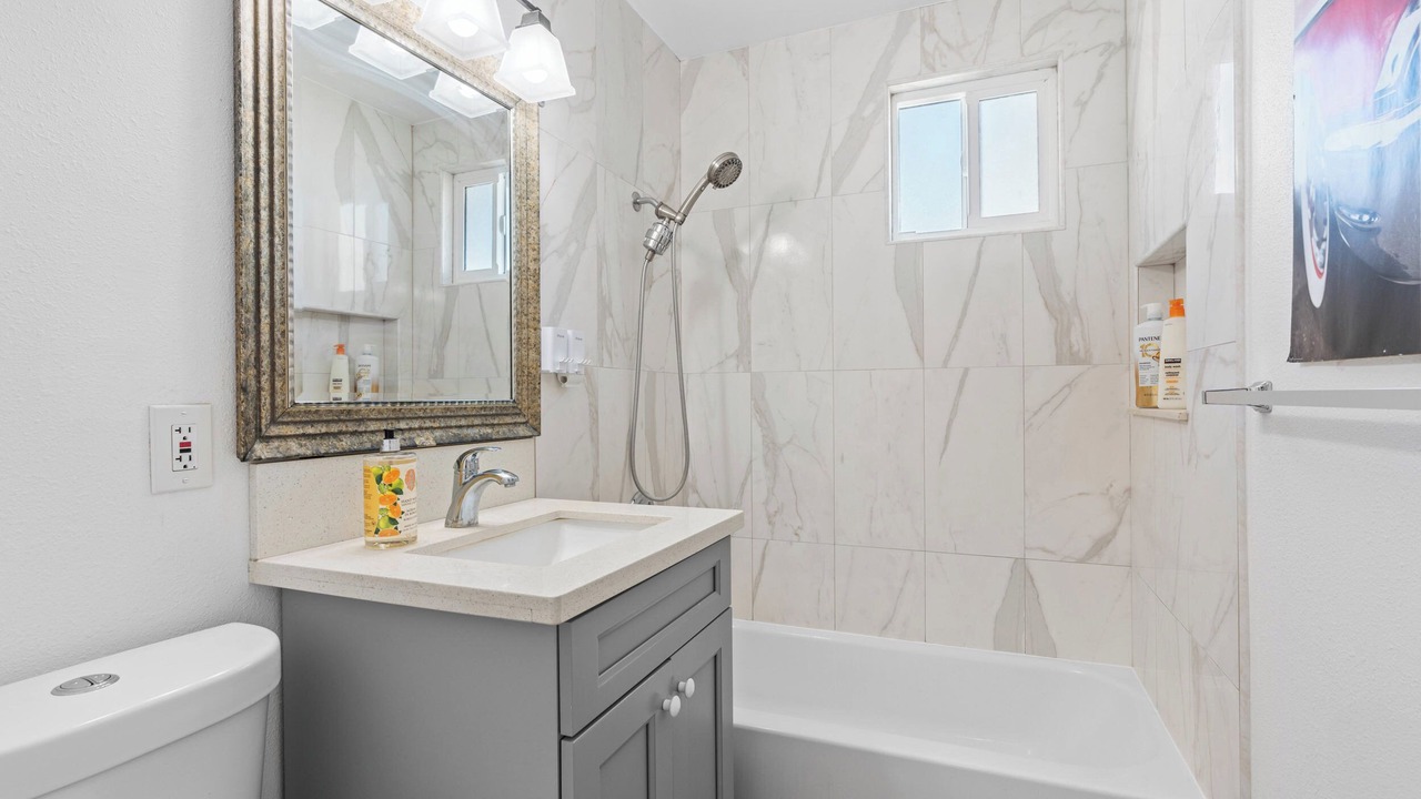 Photo of Bathroom in Midway City