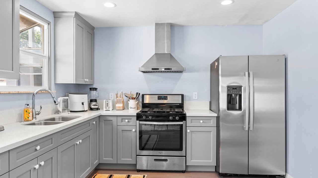 Photo of Kitchen in Midway City
