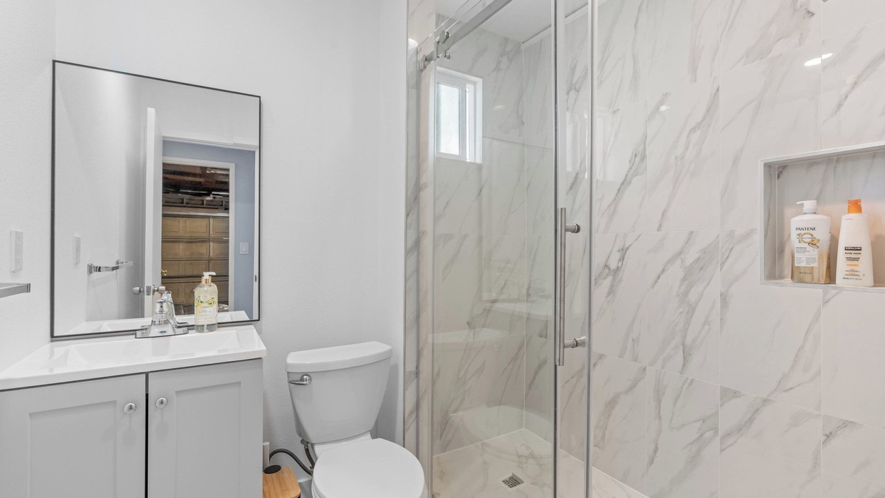 Photo of Bathroom in Midway City