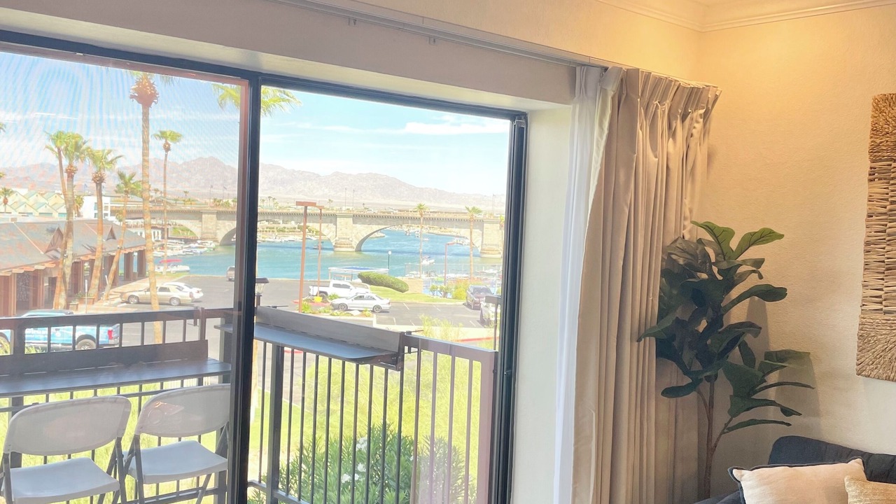 Photo of Livingroom in Lake Havasu City