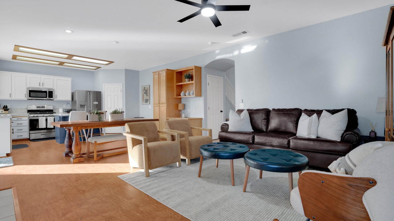 Photo of Livingroom in Spanos Park