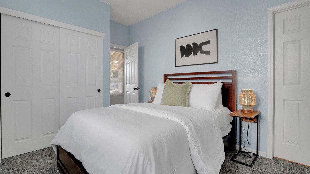 Photo of Bedroom in Spanos Park