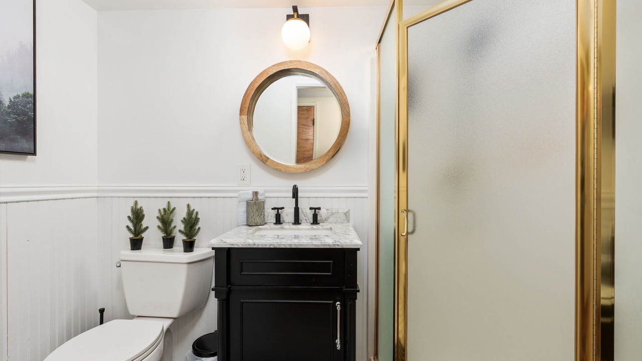 Photo of Bathroom in Shaver Lake