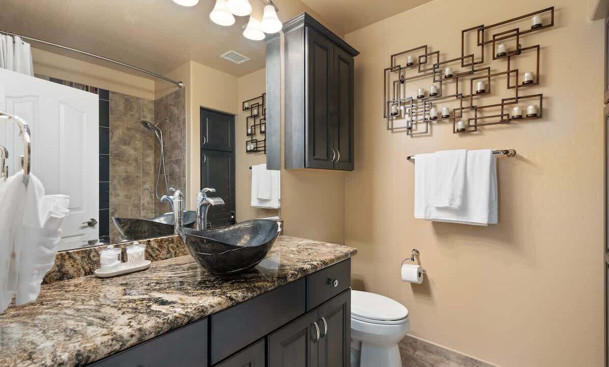 Photo of Bathroom in Palm Valley