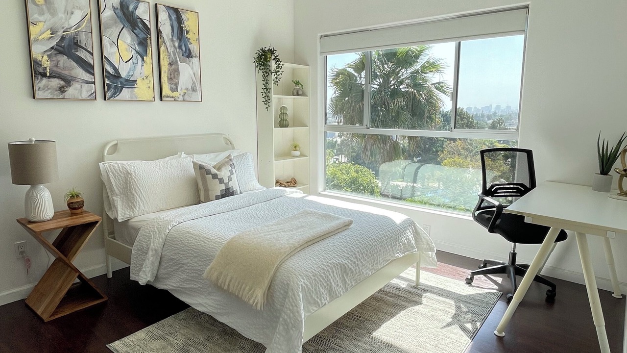 Photo of Bedroom in Los Feliz
