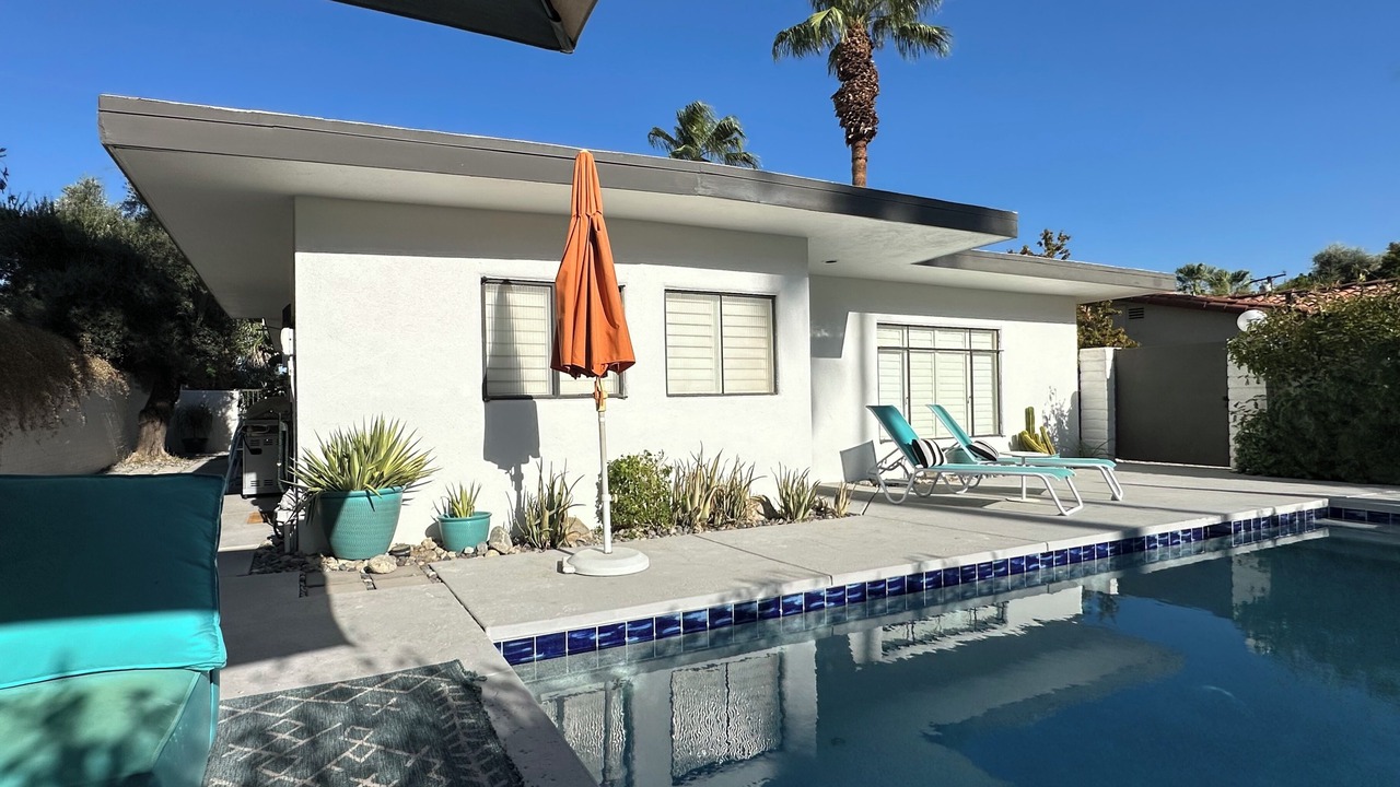 Photo of Outdoor in Warm Sands