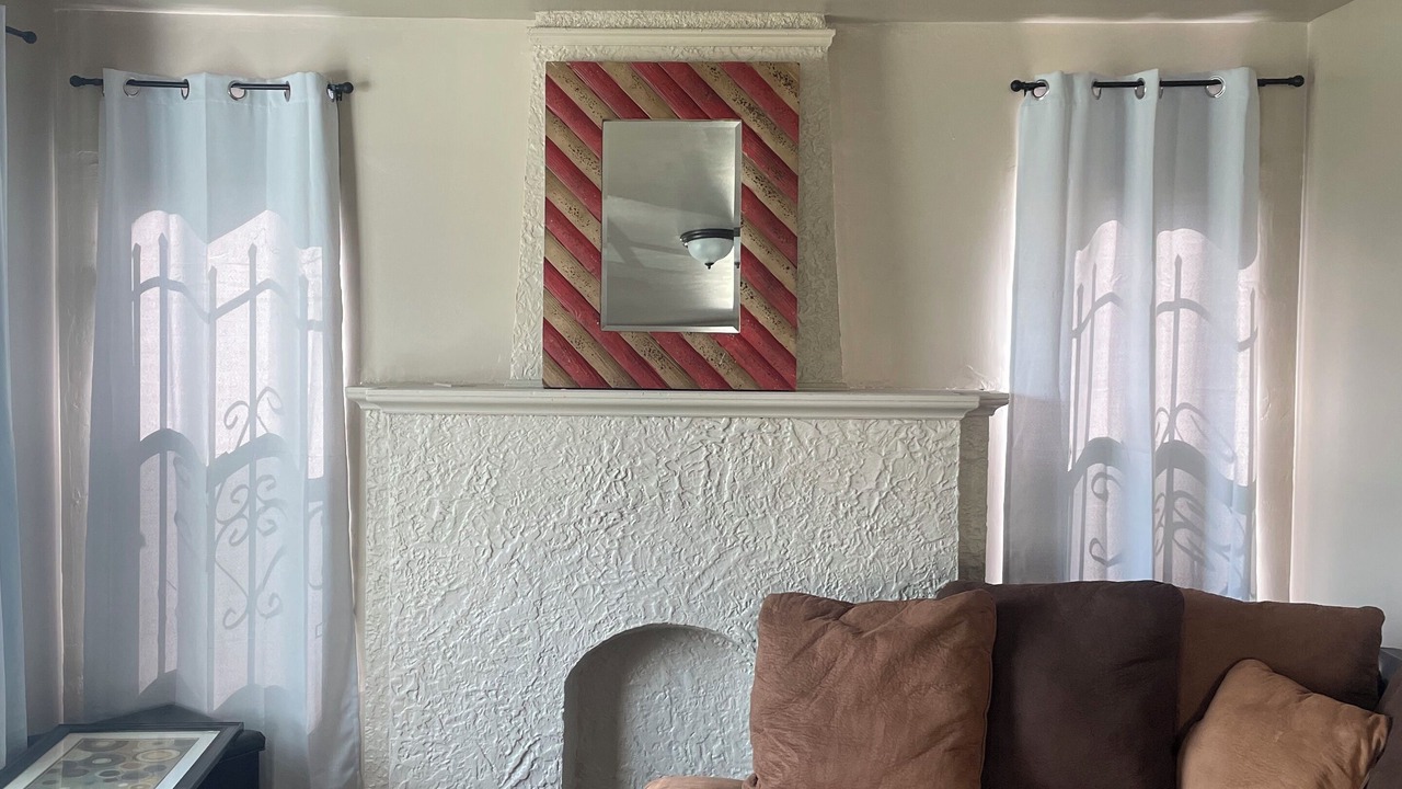 Photo of Livingroom in Los Angeles