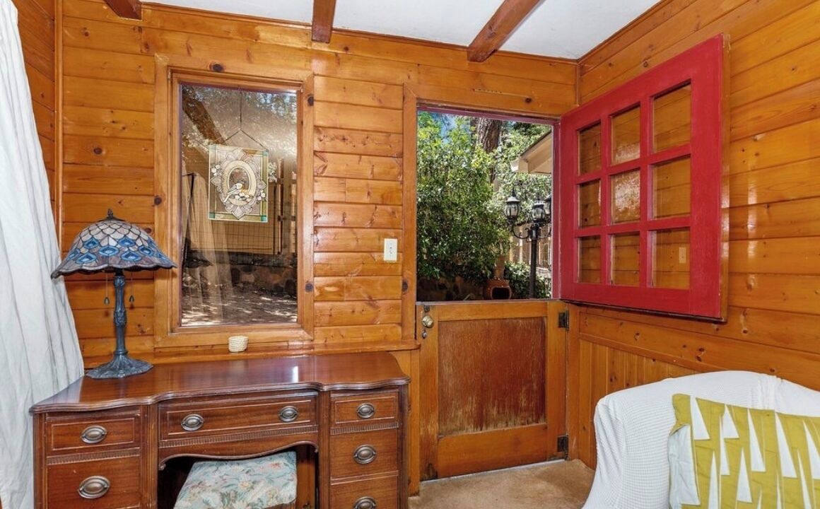 Photo of Bedroom in Mountain Club