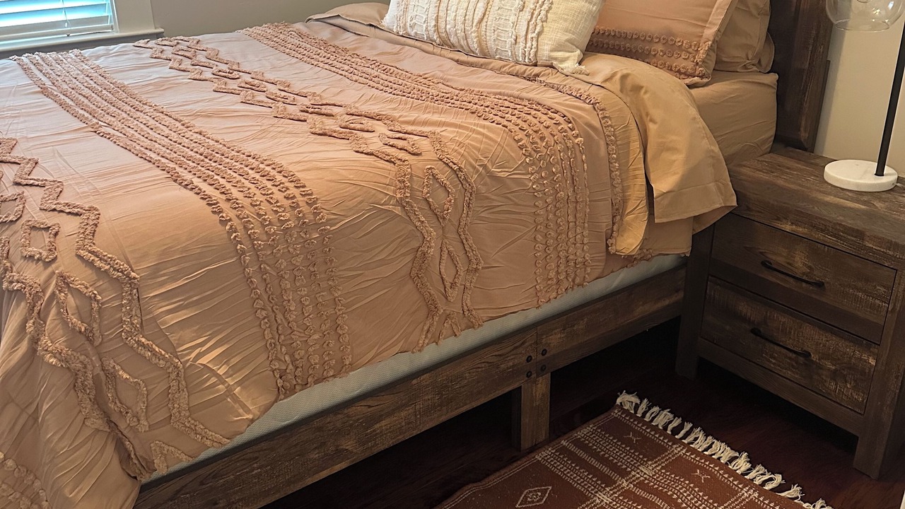 Photo of Bedroom in Sutter Creek