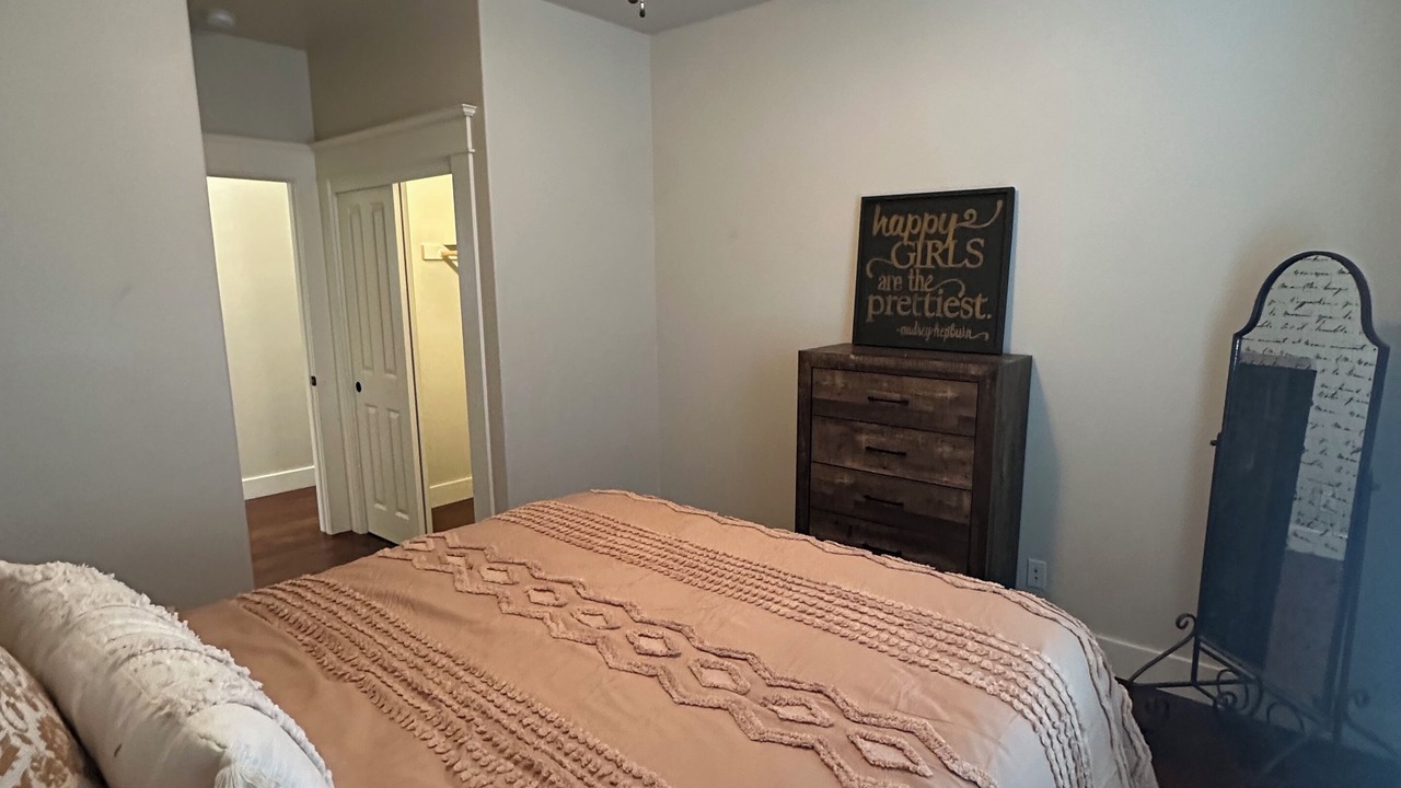 Photo of Bedroom in Sutter Creek