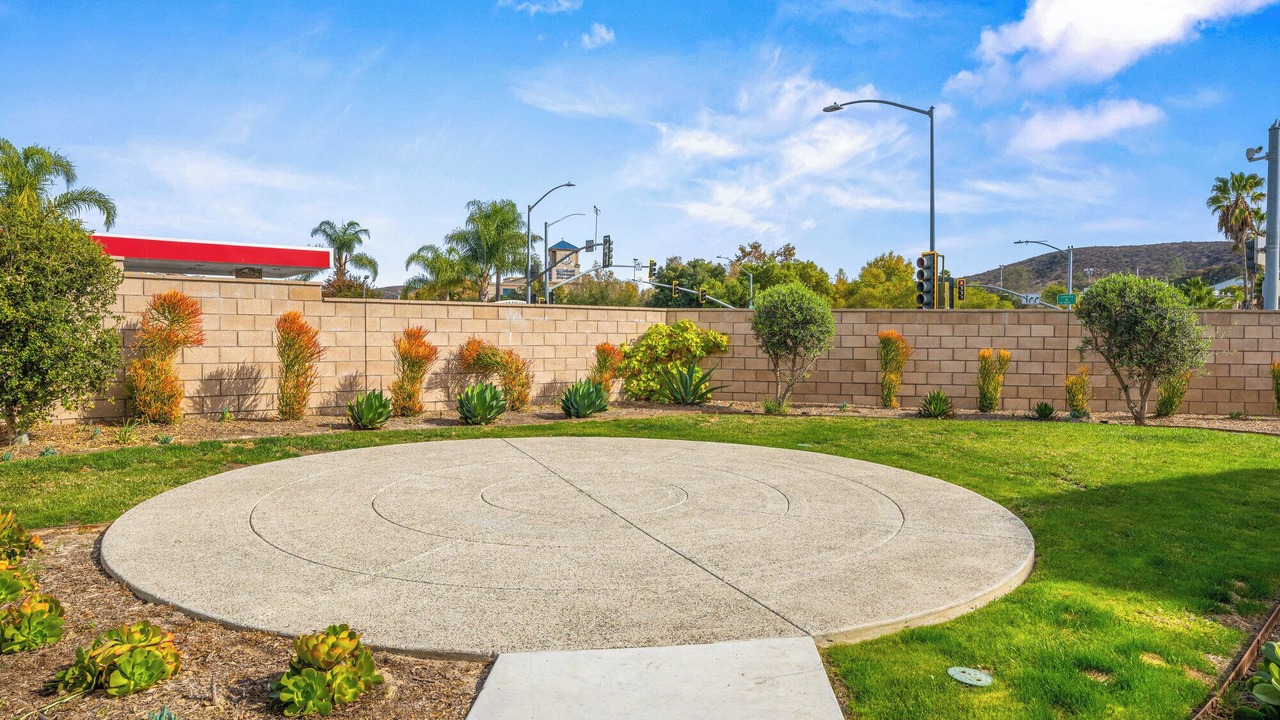 Photo of Outdoor in Spring Valley