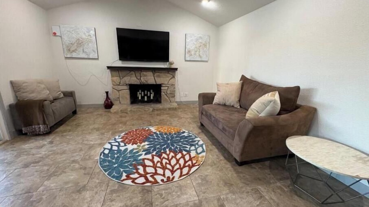 Photo of Livingroom in Sacramento