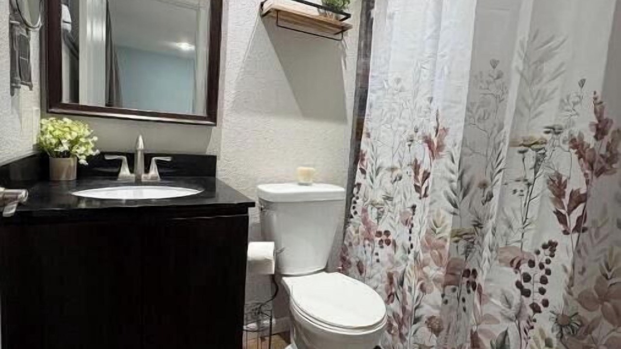 Photo of Bathroom in Sacramento