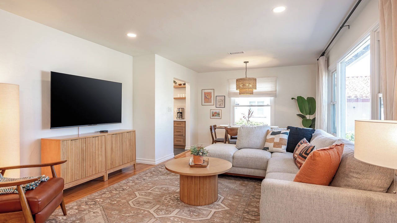Photo of Livingroom in El Cerrito