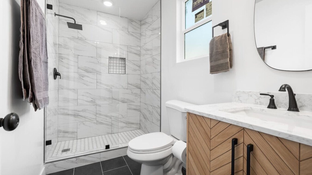 Photo of Bathroom in Bakersfield