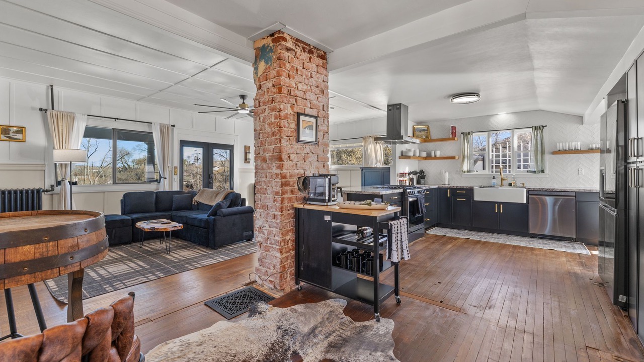 Photo of Livingroom in Prescott