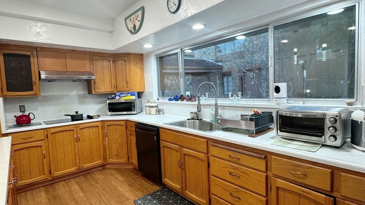 Photo of Kitchen in Lower Lake