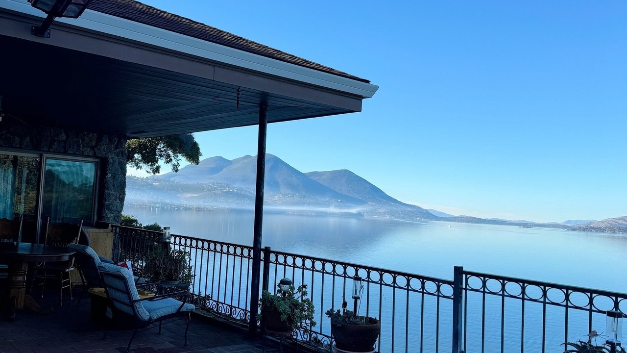 Photo of Patio Balcony in Lower Lake