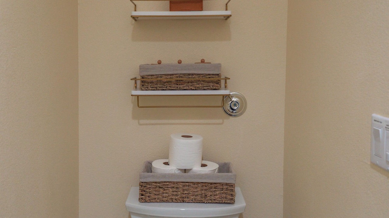 Photo of Bathroom in Midway City