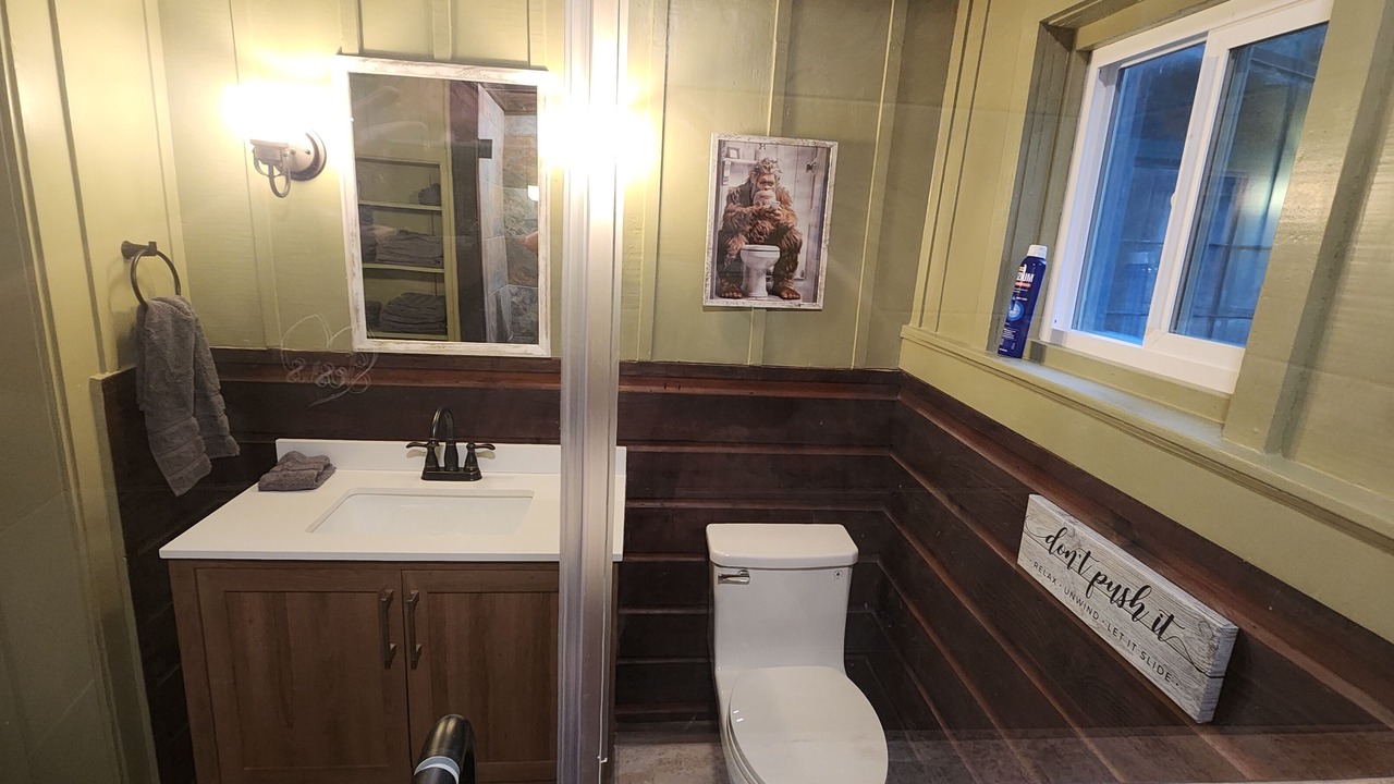 Photo of Bathroom in Mountain Club