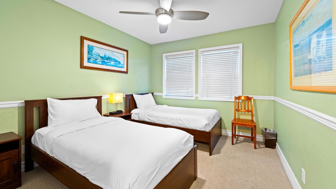 Photo of Bedroom in Pierpont Bay