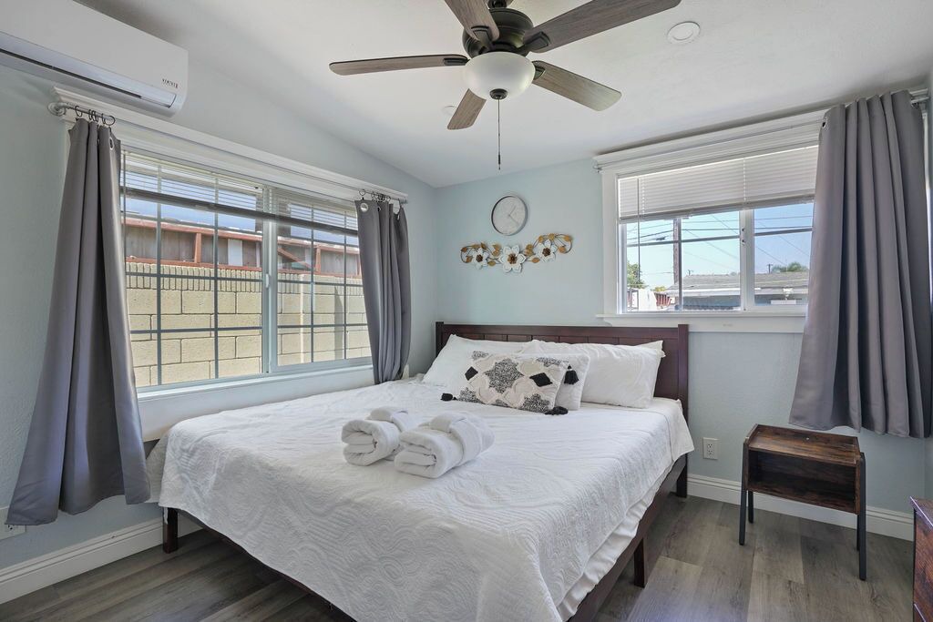 Photo of Bedroom in Midway City