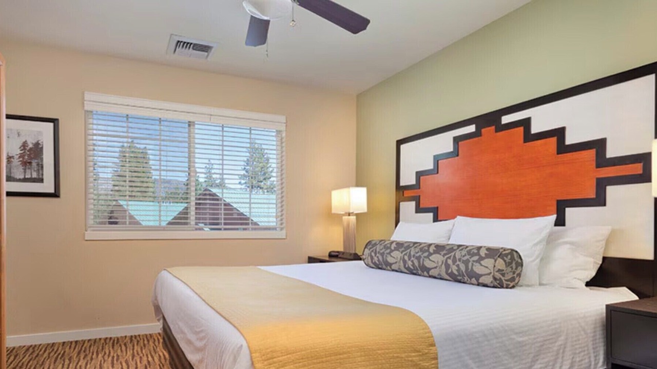 Photo of Bedroom in Castle Glen Estates