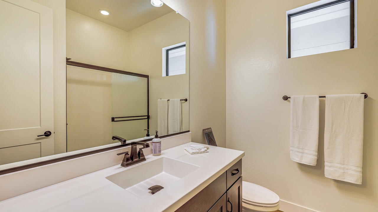 Photo of Bathroom in South Mountain