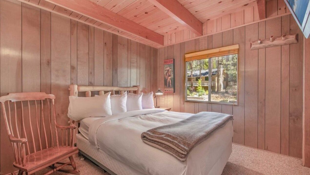 Photo of Bedroom in Fox Farm