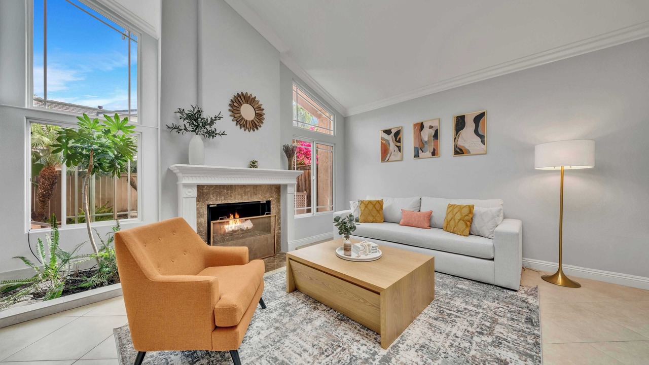 Photo of Livingroom in Woodbridge