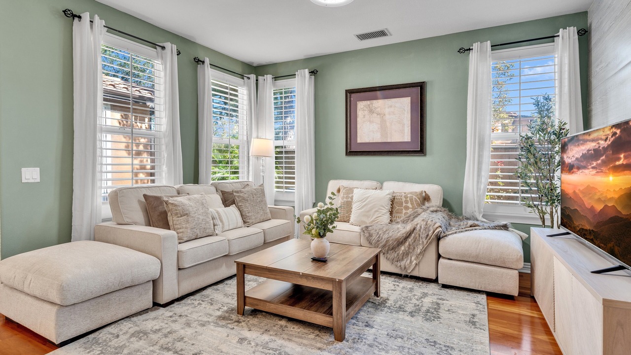 Photo of Livingroom in Northpark Square