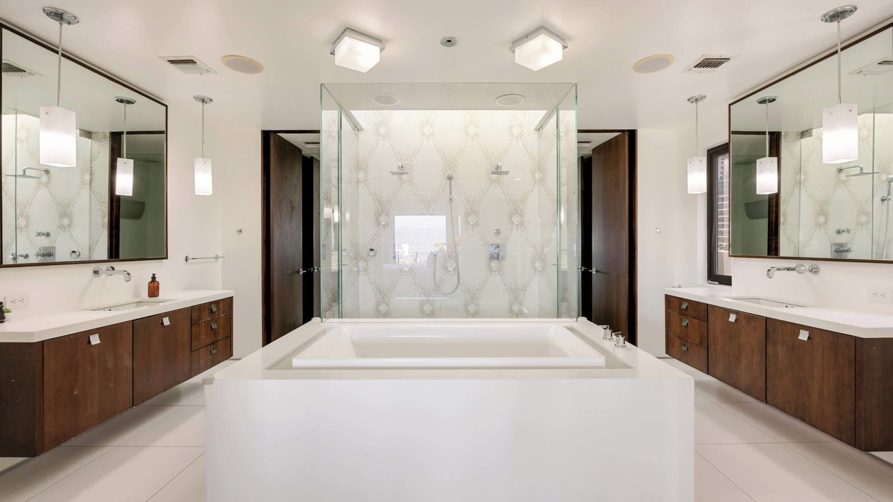 Photo of Bathroom in Hollywood Hills
