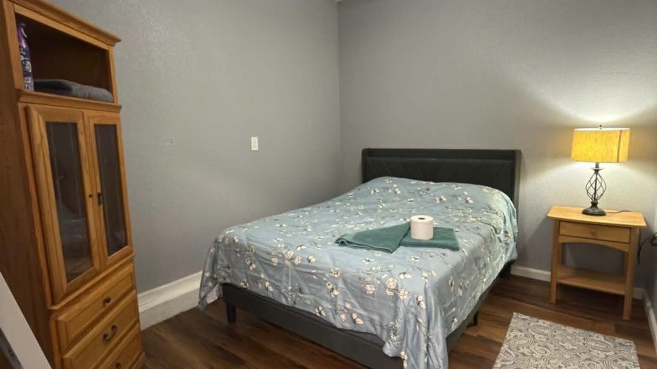 Photo of Bedroom in Mira Loma