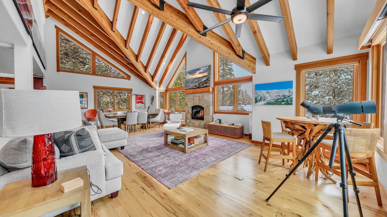 Photo of Livingroom in Olympic Valley