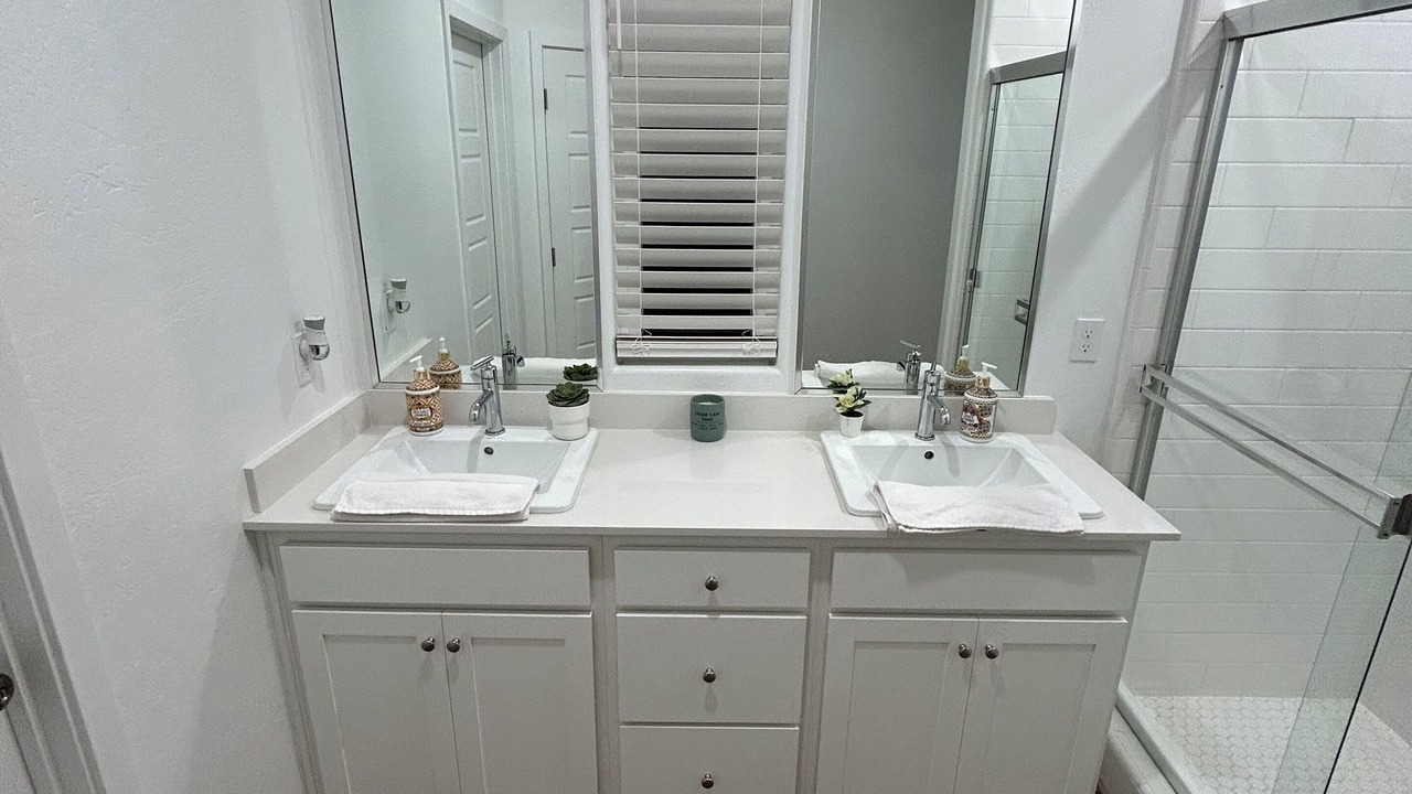 Photo of Bathroom in Clovis