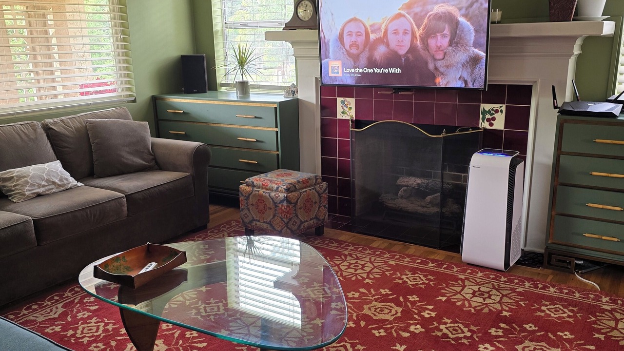 Photo of Livingroom in North Central