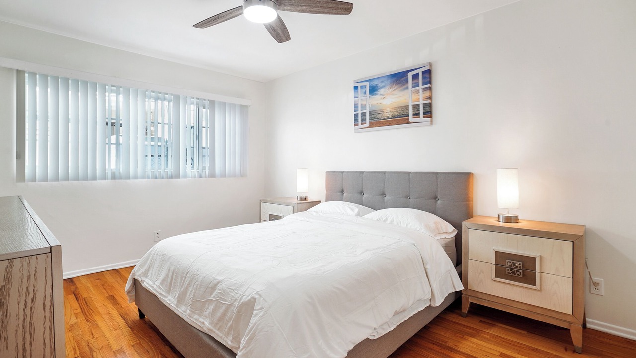 Photo of Bedroom in Mar Vista