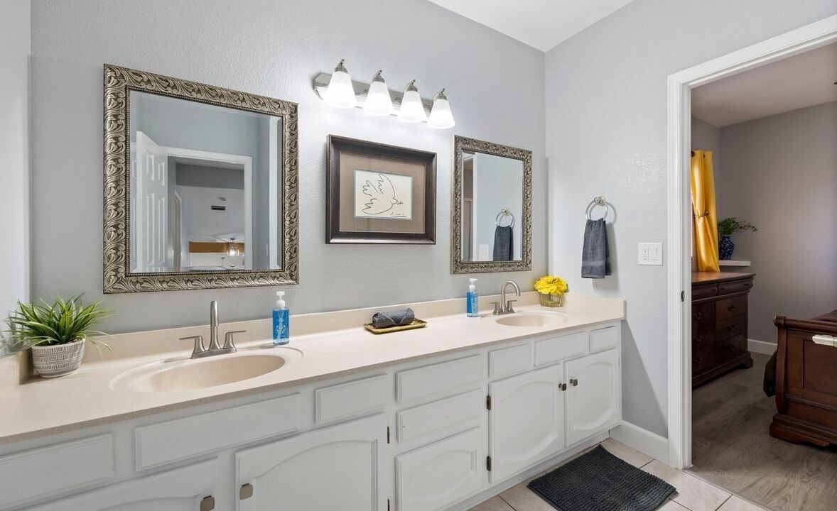 Photo of Bathroom in Arabian Views