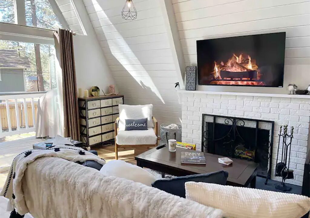 Photo of Livingroom in Wrightwood