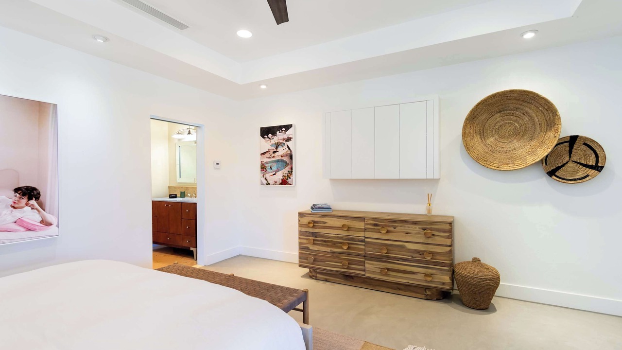 Photo of Bedroom in Historic Tennis Club