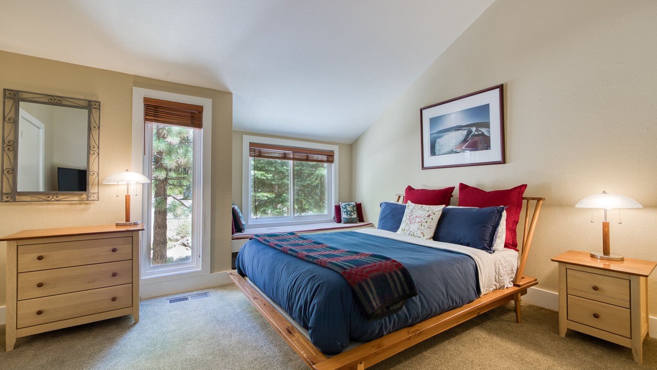 Photo of Bedroom in Carnelian Woods
