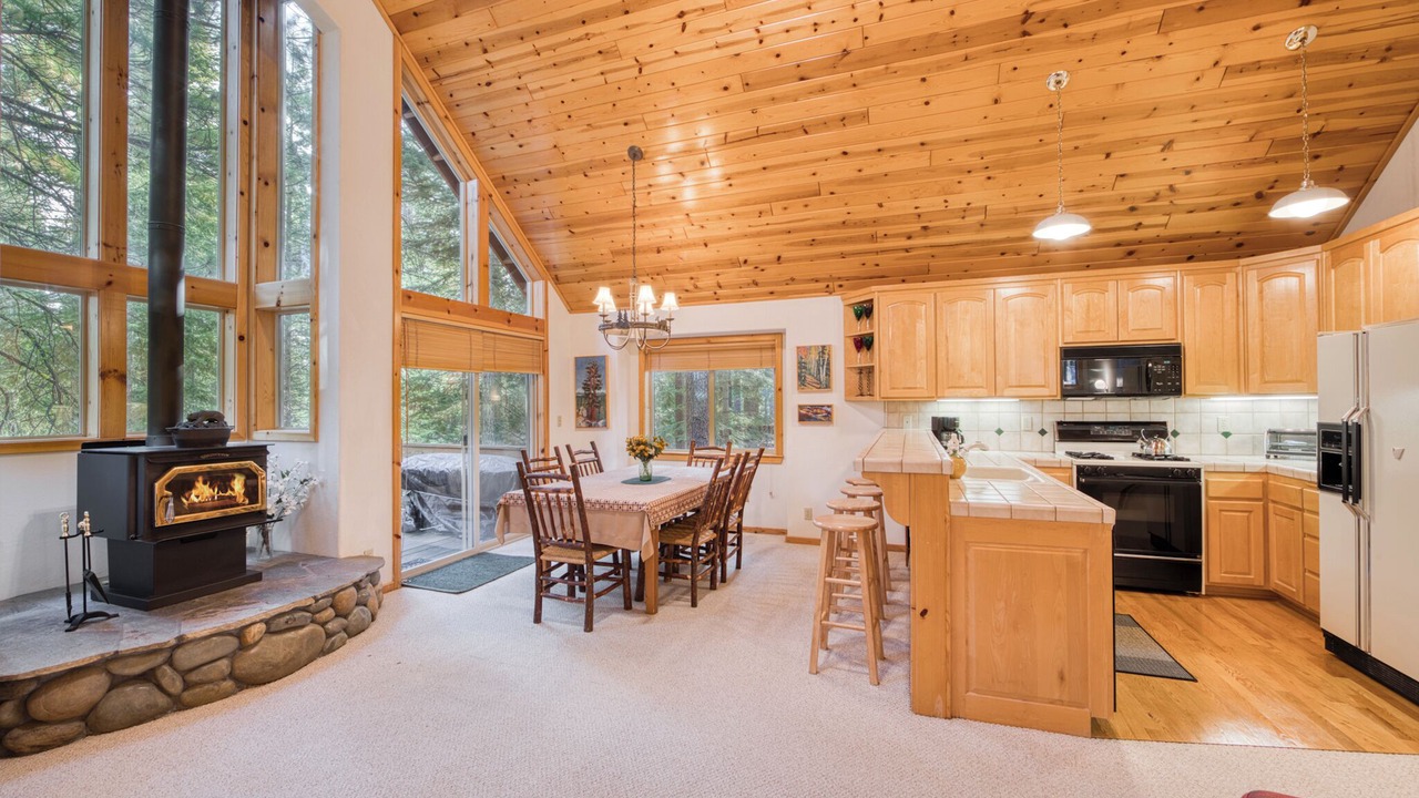 Photo of Kitchen in Truckee