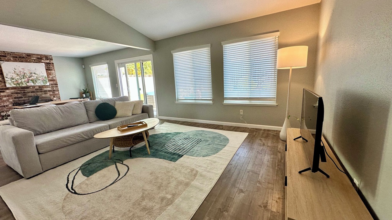 Photo of Livingroom in Sacramento
